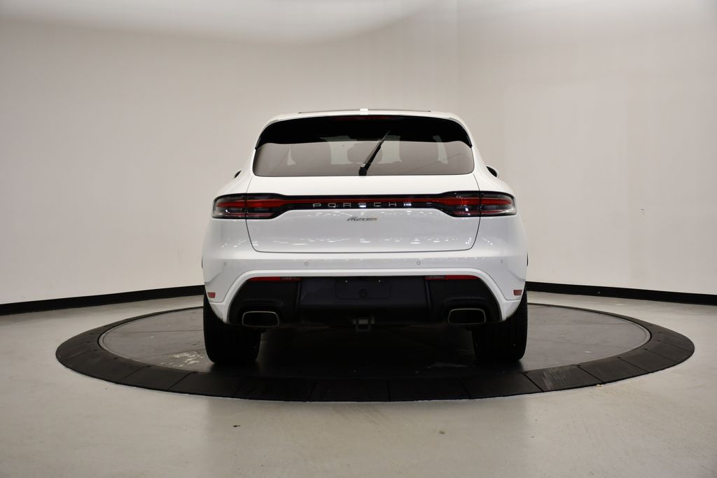 Thumbnail: 2022 Porsche Macan - 6