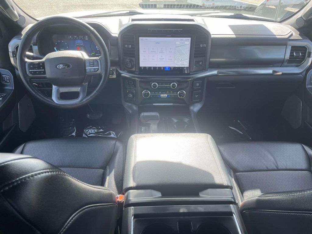 Used 2024 Ford F-150 Lariat 4D SuperCrew