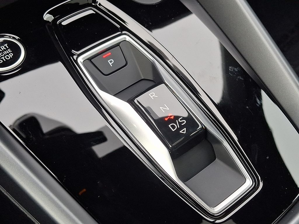 Thumbnail: 2025 Audi A3 - 15