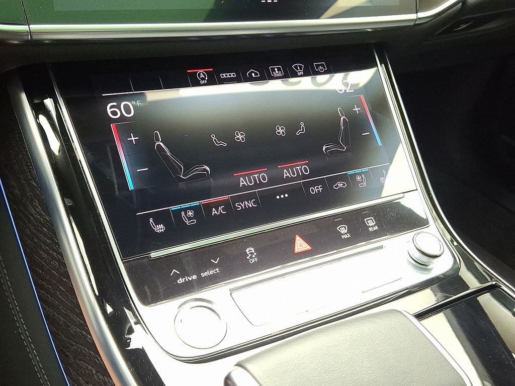 Thumbnail: 2022 Audi A8 - 15