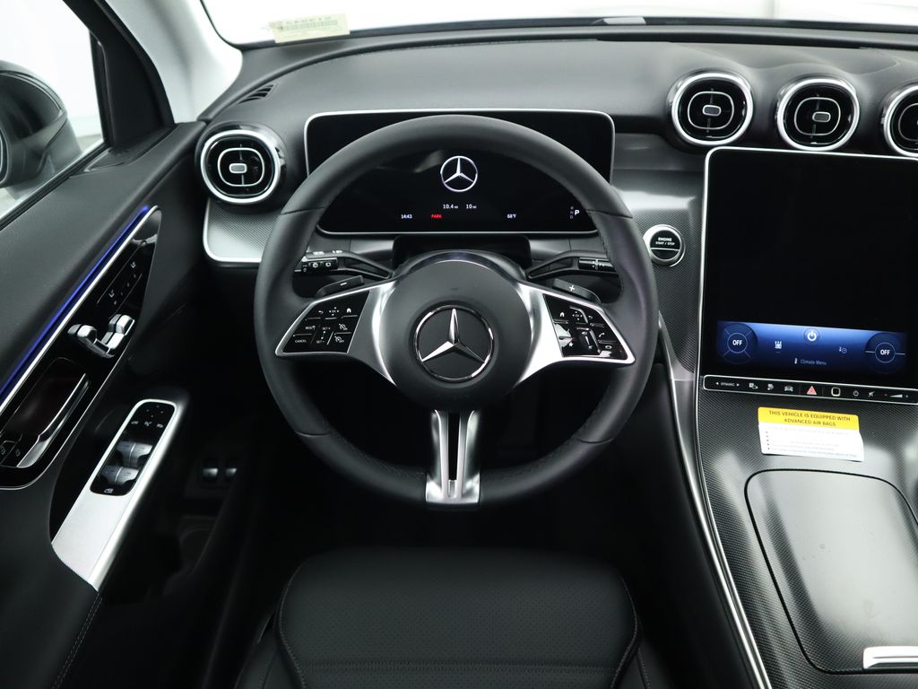 2025 Mercedes-Benz GLC 350 11