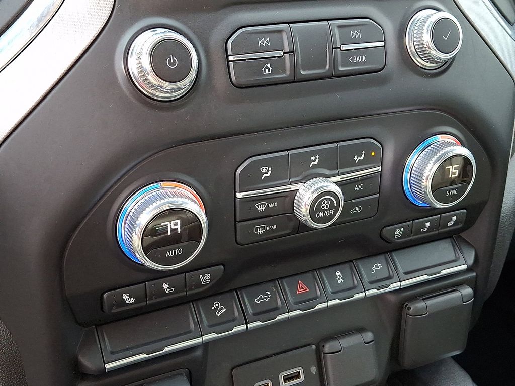 Thumbnail: 2022 GMC Sierra 1500 - 16