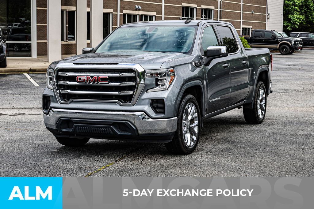 Used 2020 Gray GMC SLE image 4