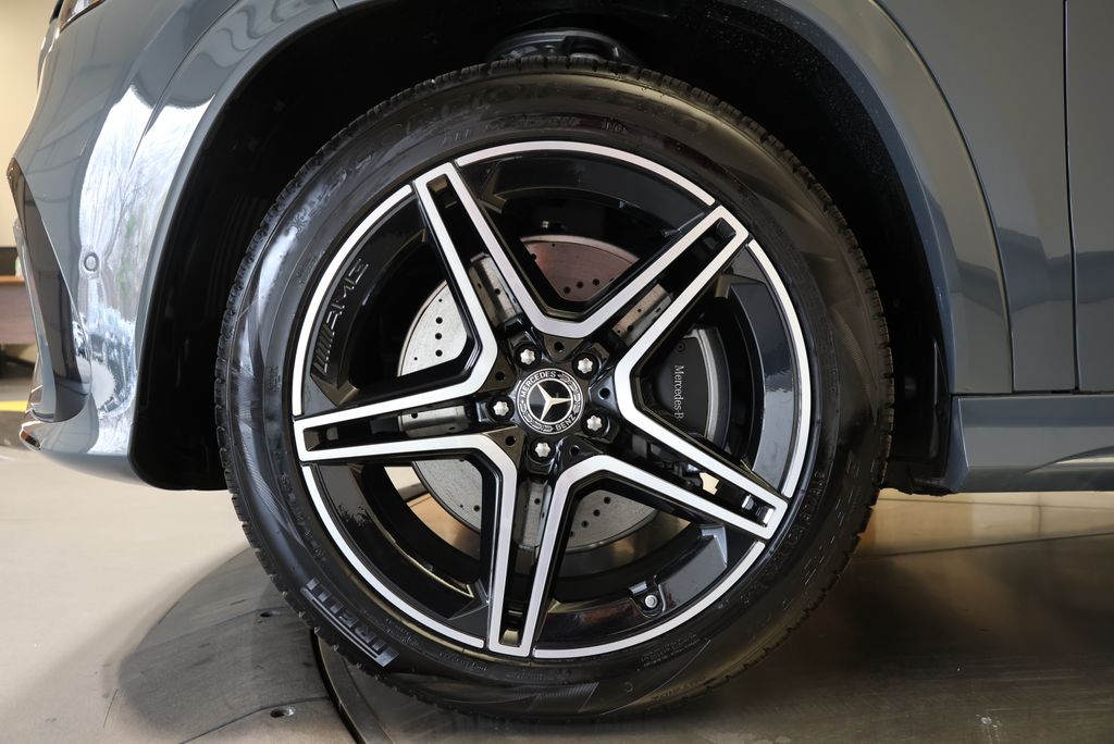 Thumbnail: 2026 Mercedes-Benz GLS - 11