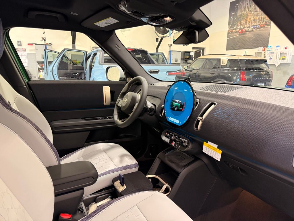 Thumbnail: 2026 MINI Cooper Countryman - 28