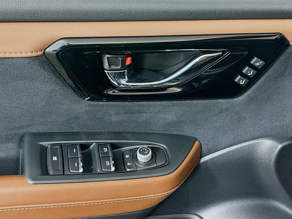 Thumbnail: 2025 Subaru Forester - 18