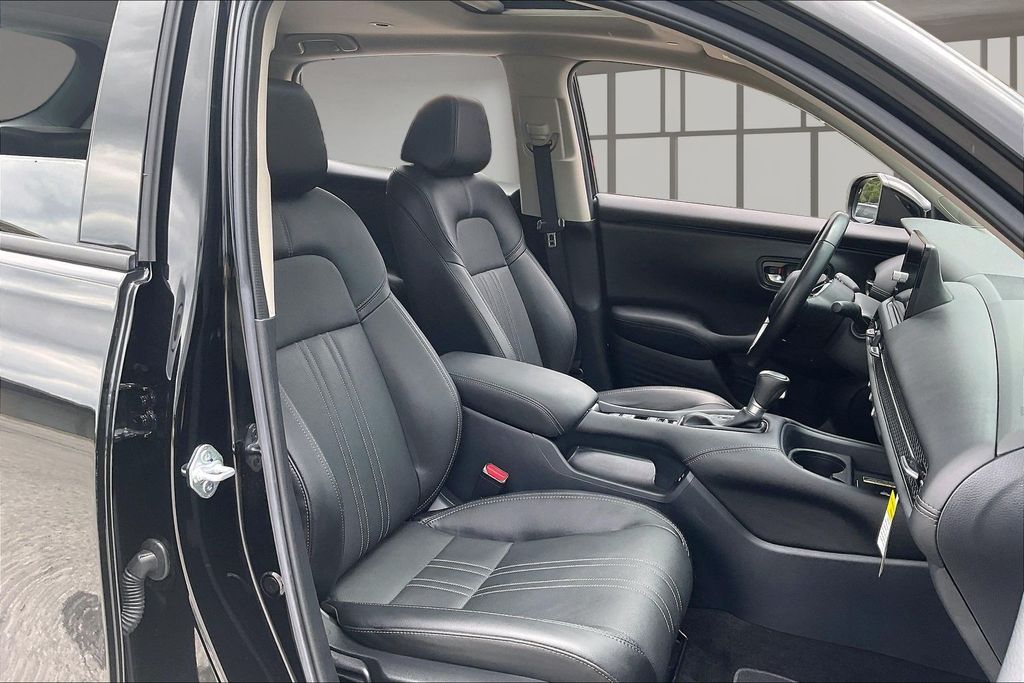 2025 Honda HR-V EX-L - Photo 27
