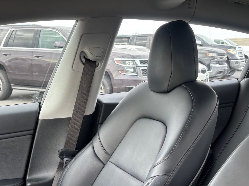 Used Car 2018 Tesla Model 3  Long Range For Sale Under $25,000 In Austin, Texas