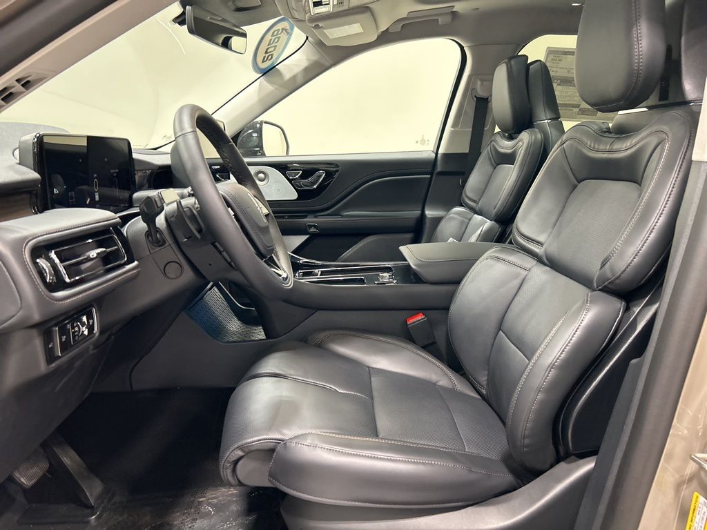 new 2026 Lincoln Aviator car, priced at $77,665