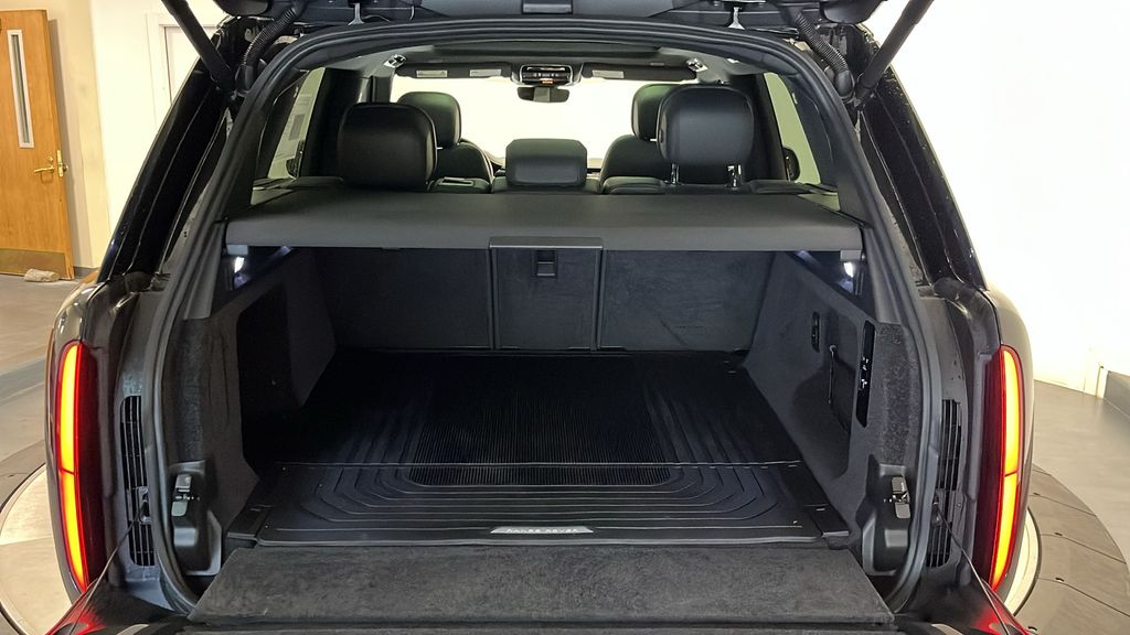 2023 Land Rover Range Rover SE 27