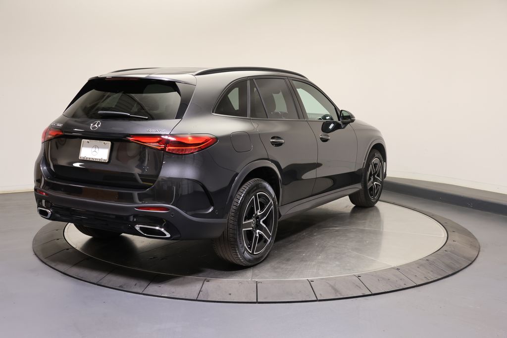 Thumbnail: 2027 Mercedes-Benz GLC - 7