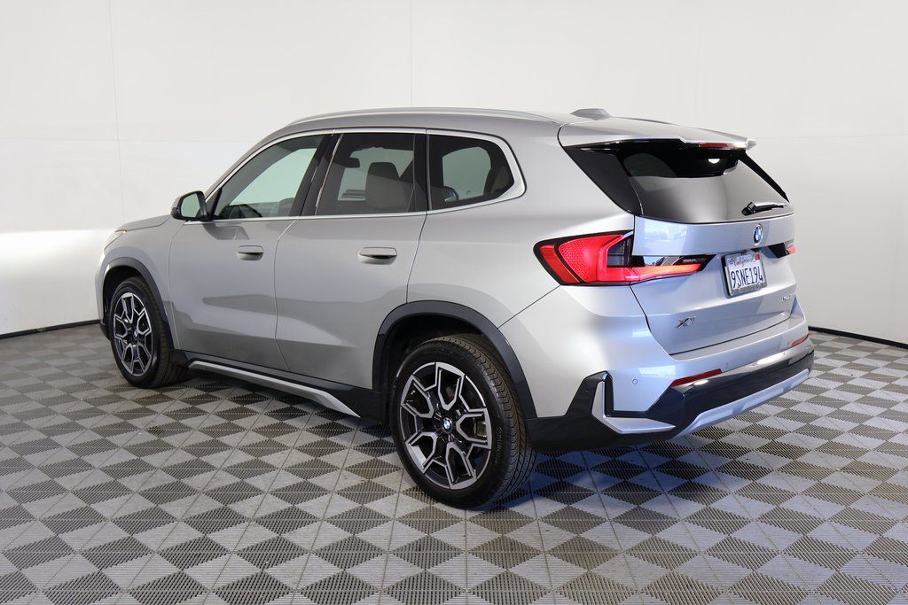 Thumbnail: 2025 BMW X1 - 6