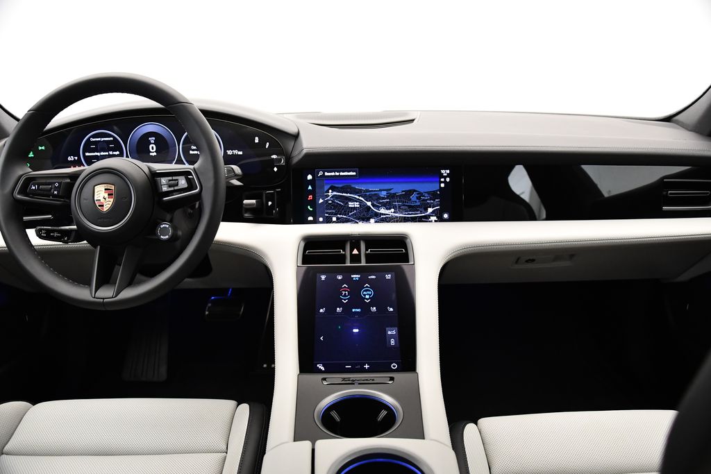 Thumbnail: 2025 Porsche Taycan - 19