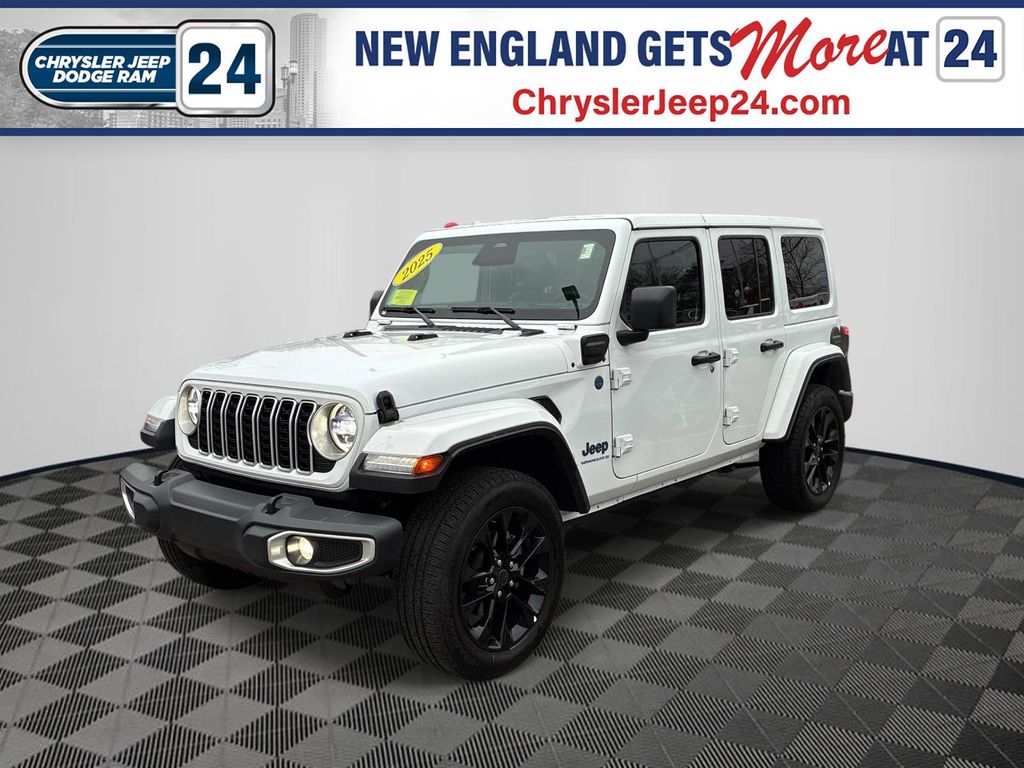 Bright White Clearcoat 2025 Jeep Wrangler 4xe Sahara 4WD SUV / Crossover Four-Wheel Drive 8-Speed Automatic