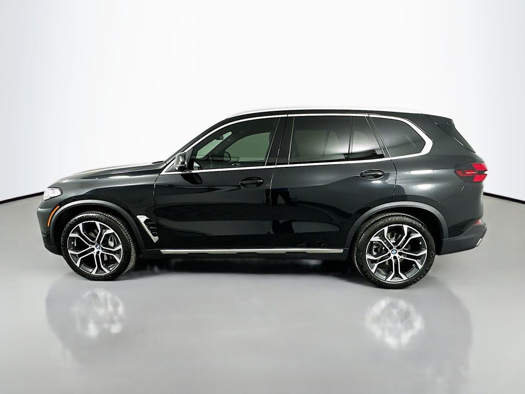 Thumbnail: 2024 BMW X5 - 8