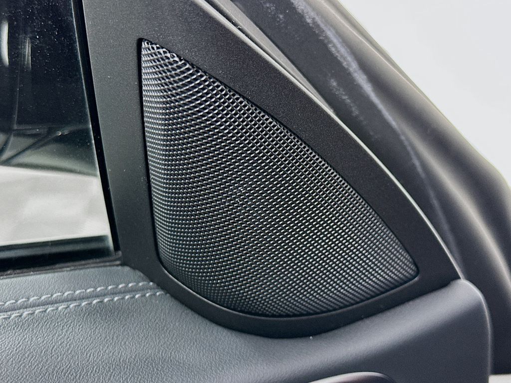 Thumbnail: 2025 BMW 4 Series - 19