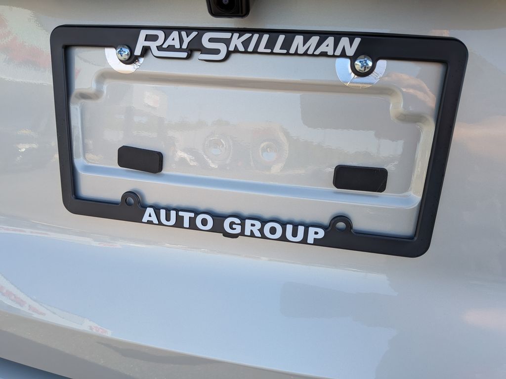 New 2026 White Kia X-Line SX Prestige image 51