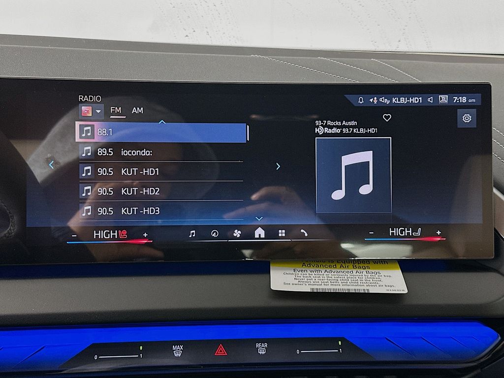 Thumbnail: 2026 BMW X3 - 11