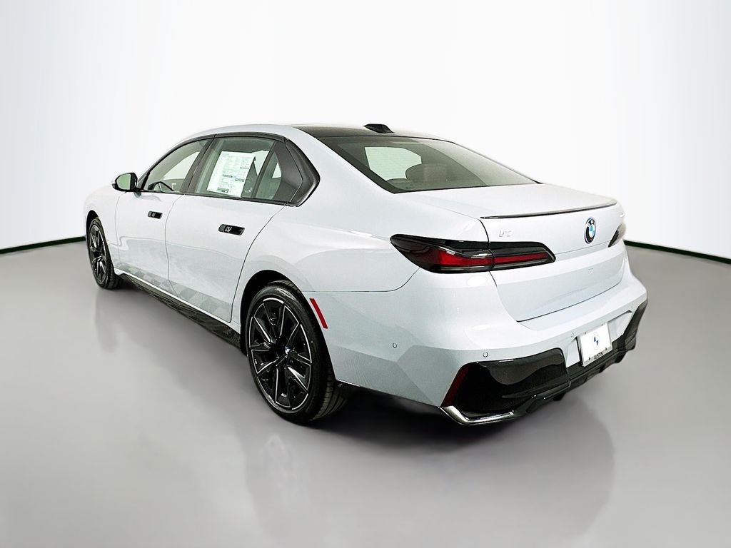 Thumbnail: 2025 BMW i7 - 7
