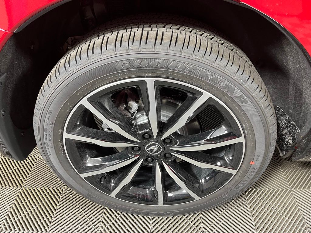 Thumbnail: 2026 Acura RDX - 14