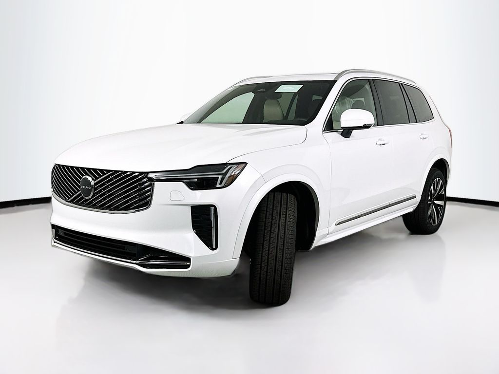 2026 Volvo XC90 B6 Core