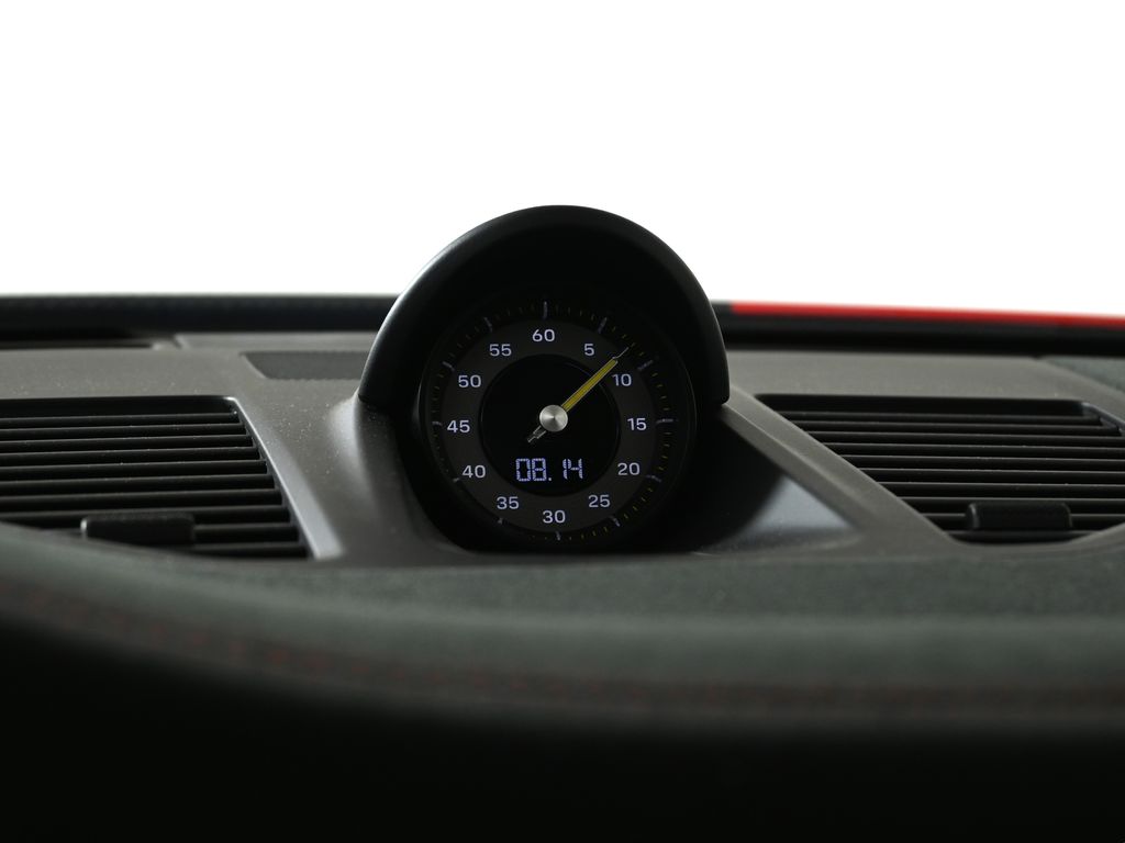 Thumbnail: 2025 Porsche 911 - 21