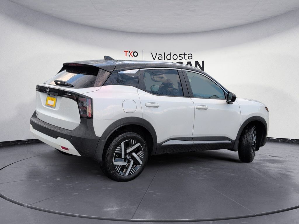 New 2026 Nissan Kicks SUV