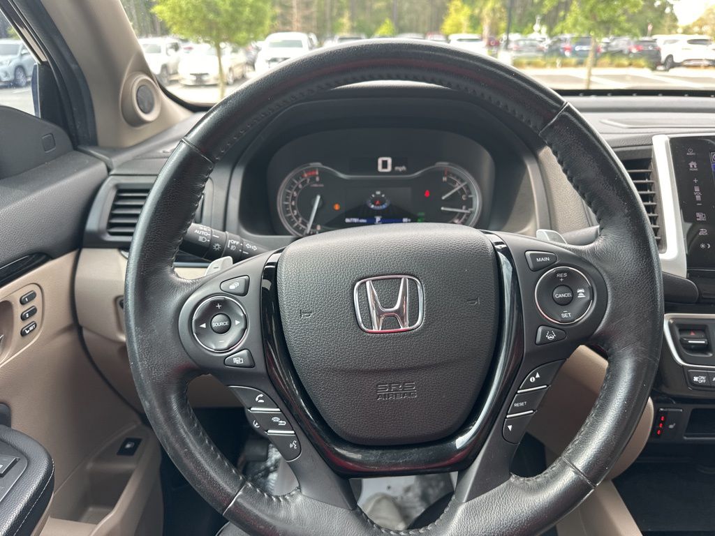 2020 Deep Scarlet Pearl Honda Ridgeline RTL-E AWD Truck