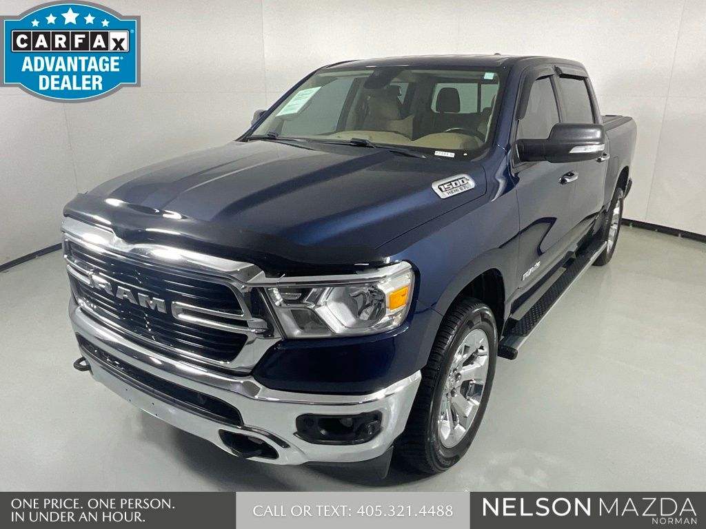 2020 RAM 1500 Big Horn/Lone Star 4x4 Crew Cab 5'7's photo