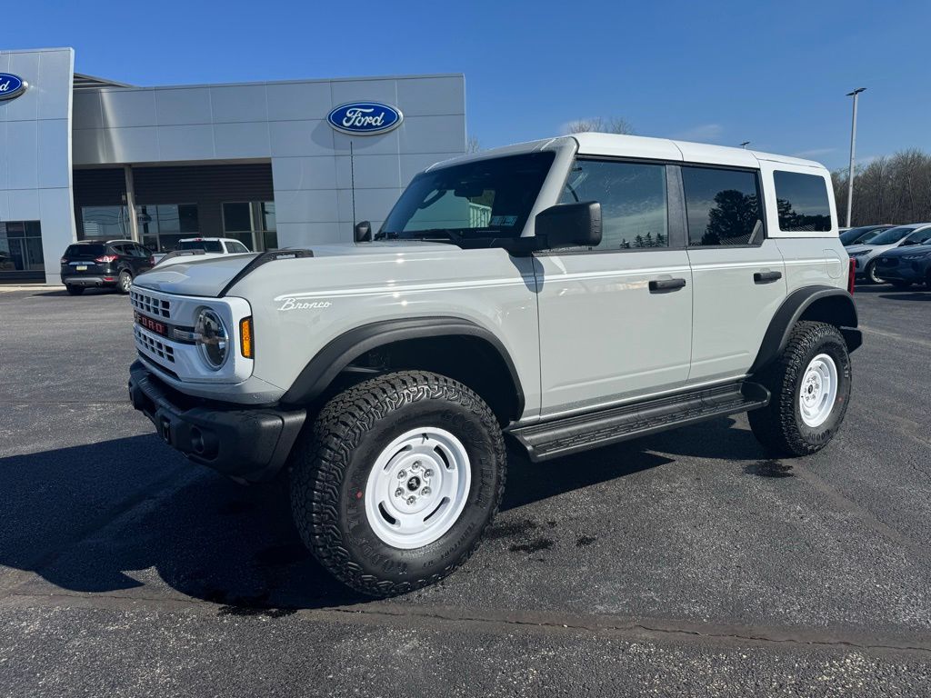 2026 Ford Bronco Heritage Edition - 0