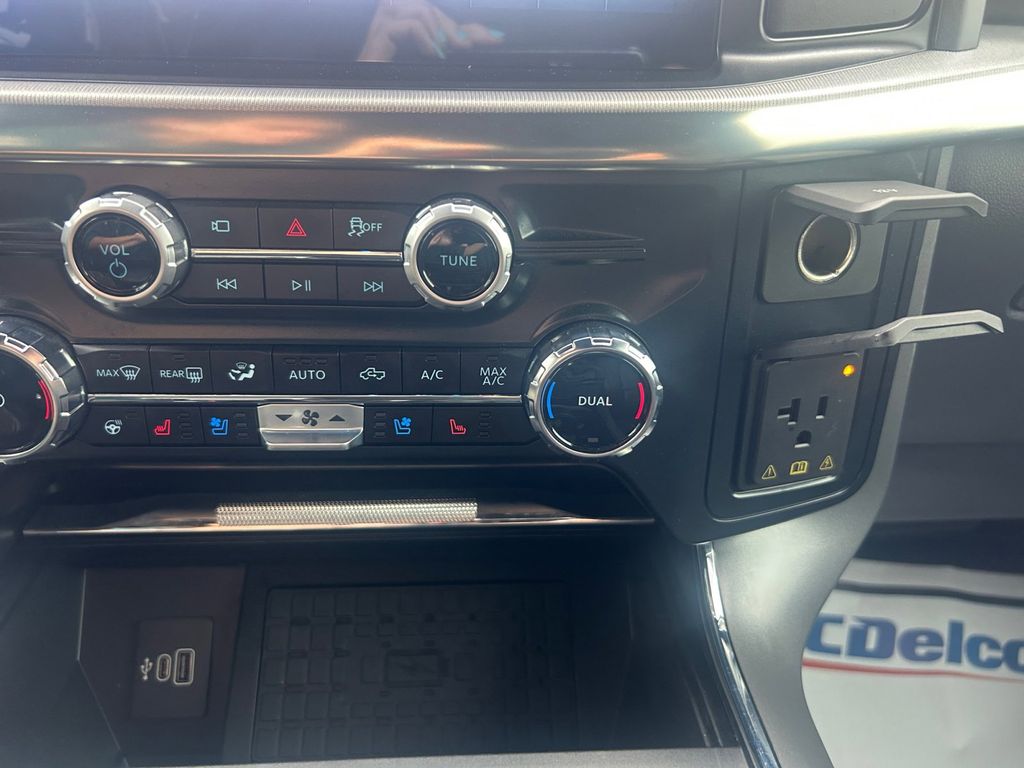 Used Car 2025 Ford F-150  Lariat For Sale Under $60,000 In Floresville, Texas