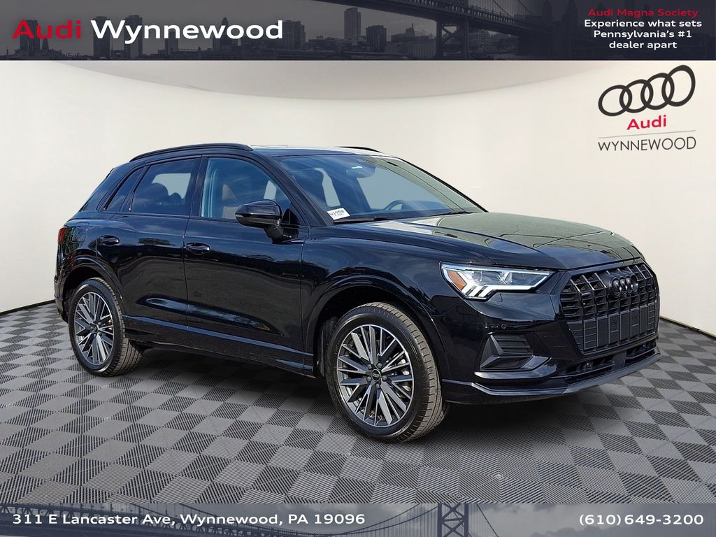 Mythos Black Metallic 2023 Audi Q3 quattro Premium Plus 40 TFSI SUV / Crossover All-Wheel Drive 8-Speed Automatic