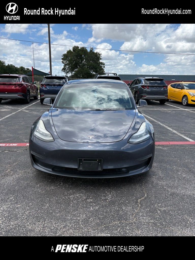 Thumbnail: 2019 Tesla Model 3 - 1