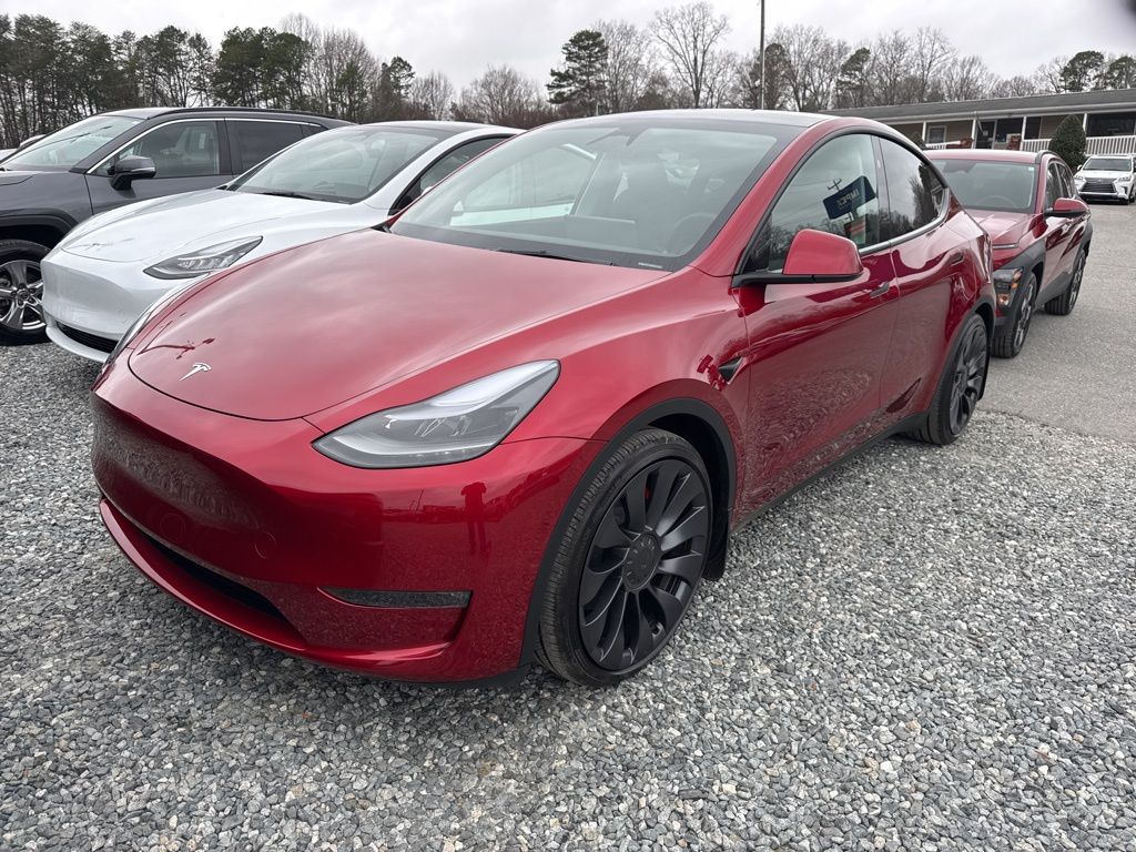 2024 Tesla Model Y Performance's photo
