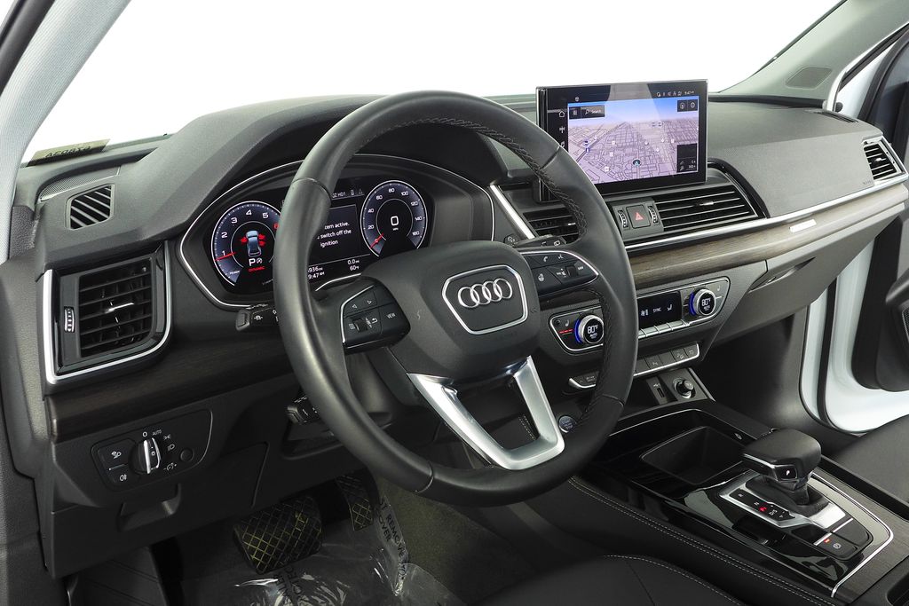 Thumbnail: 2023 Audi Q5 - 31