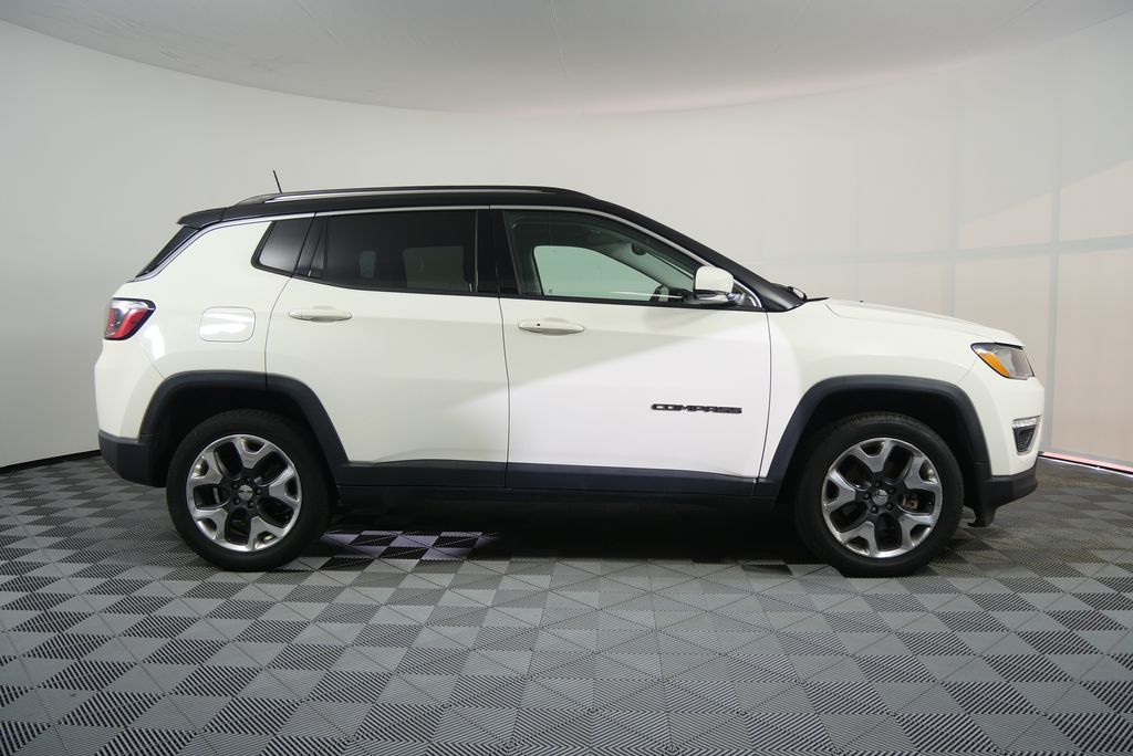 Thumbnail: 2018 Jeep Compass - 2
