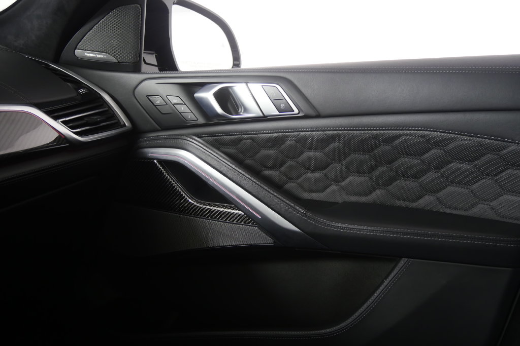 Thumbnail: 2023 BMW X6 - 27
