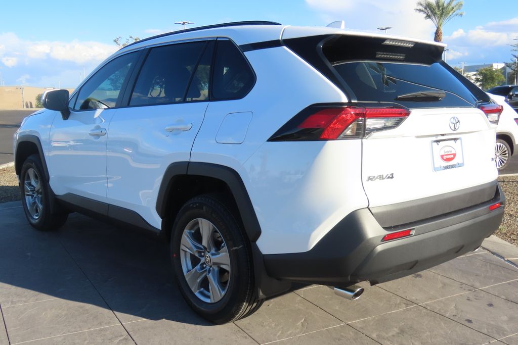 Thumbnail: 2025 Toyota RAV4 - 7