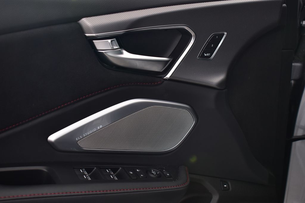 Thumbnail: 2022 Acura RDX - 11