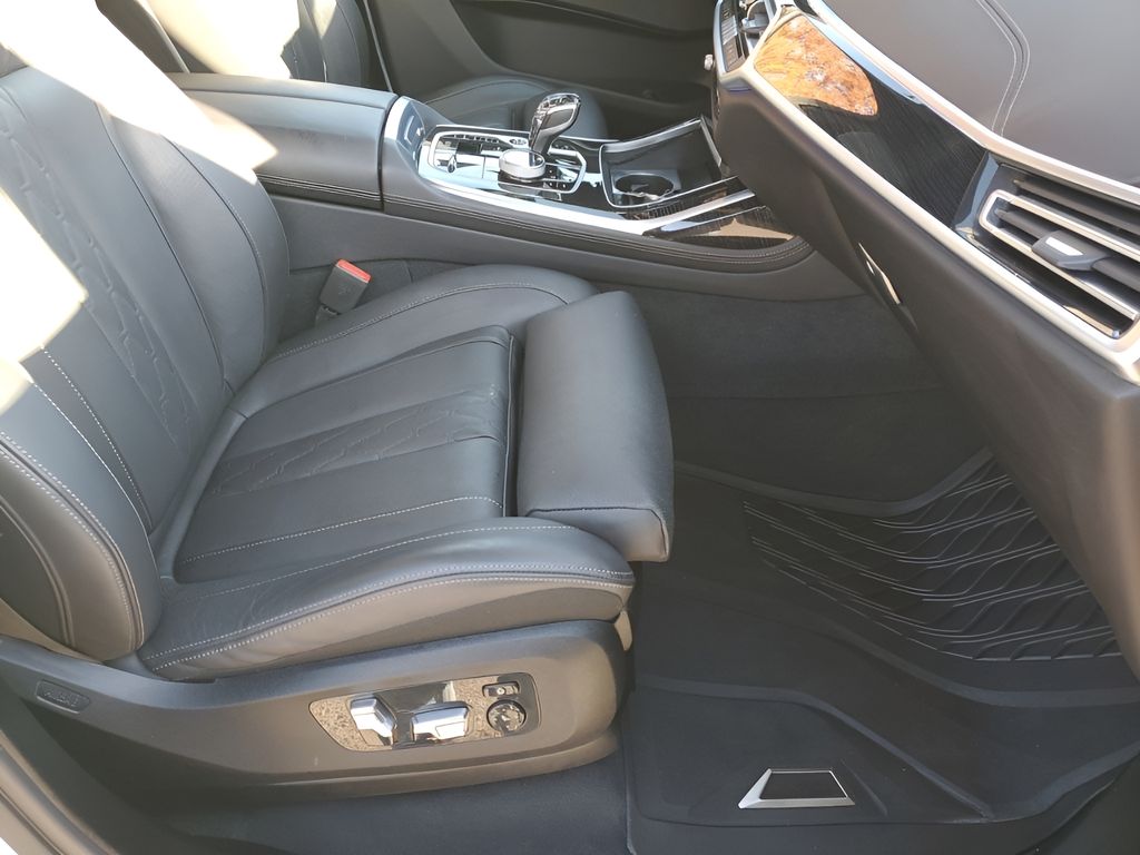 Used Car 2022 Bmw X7  Xdrive40i For Sale Under $60,000 In Austin, Texas