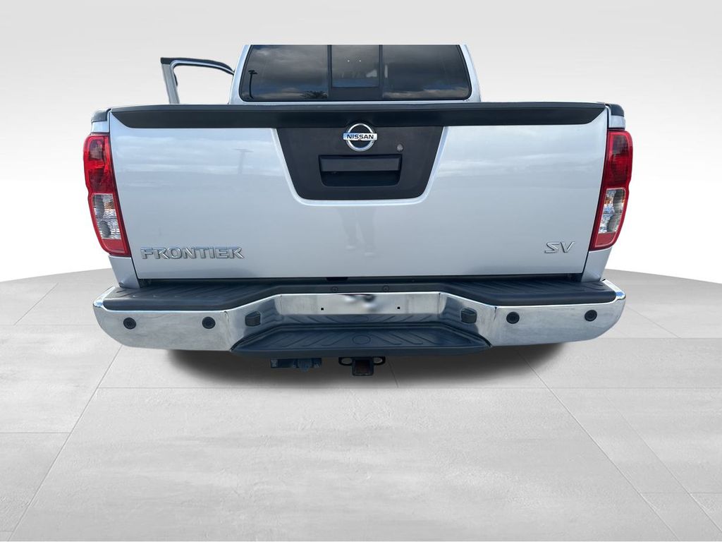 2020 Nissan Frontier SV 21