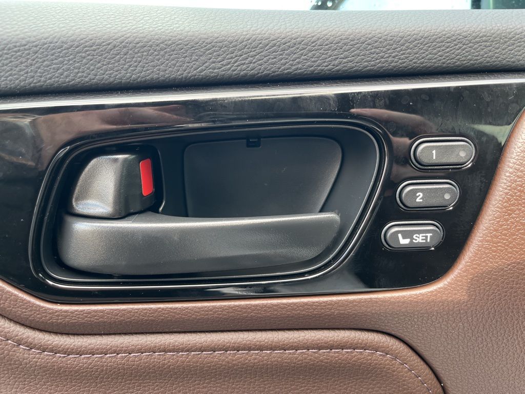 Thumbnail: 2026 Honda Odyssey - 6