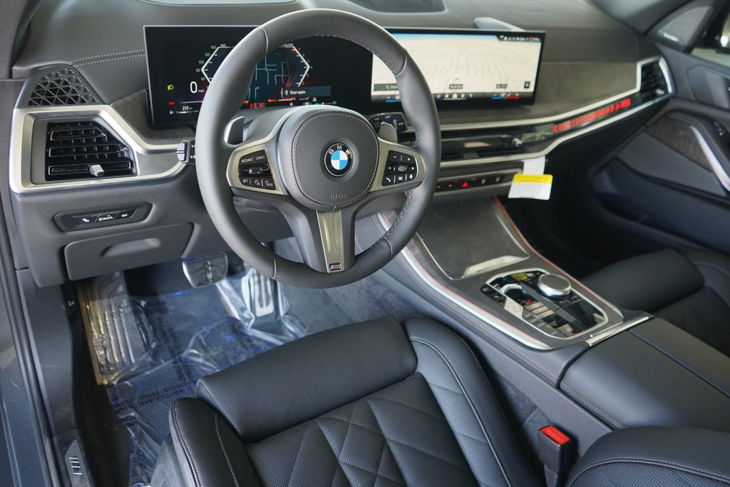 Thumbnail: 2026 BMW X5 - 13