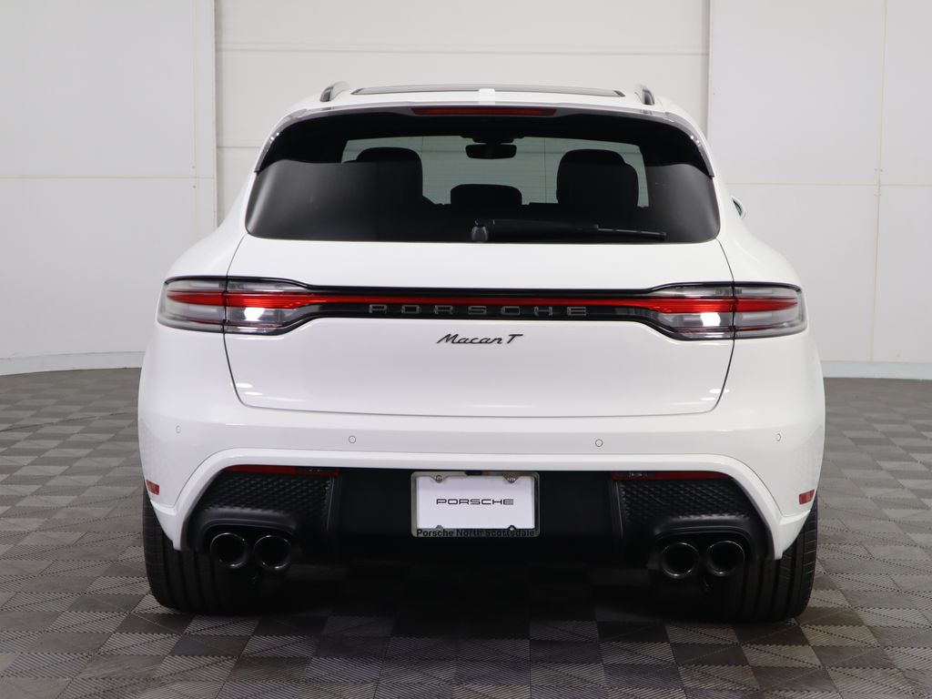 Thumbnail: 2025 Porsche Macan - 6