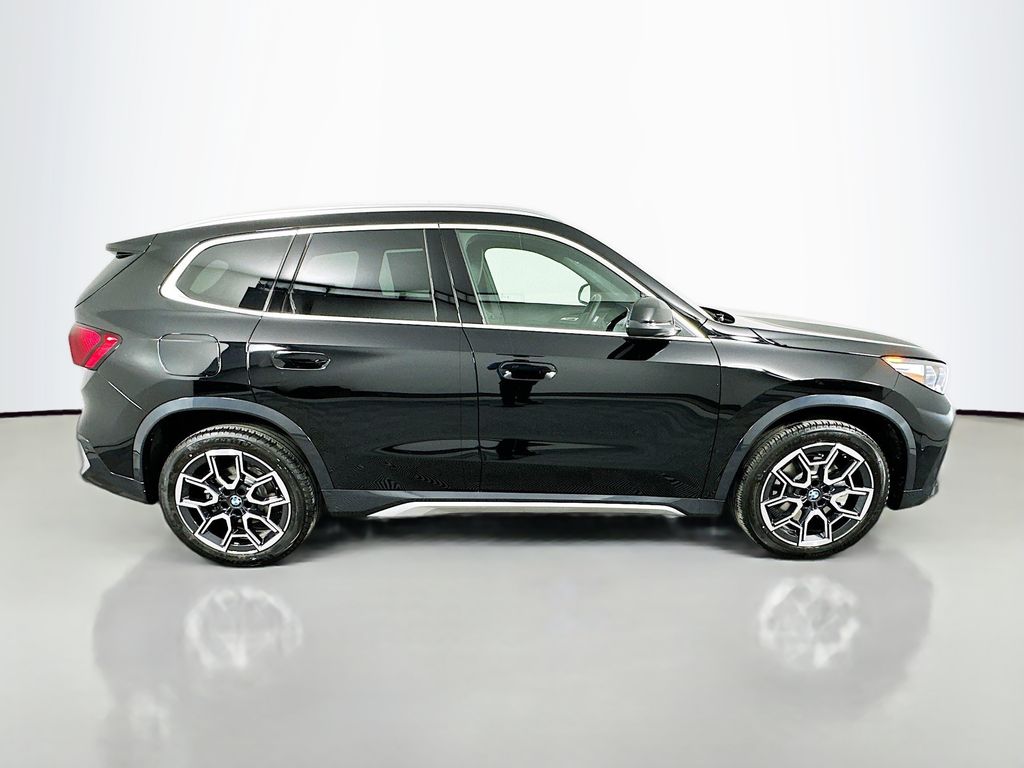 Thumbnail: 2026 BMW X1 - 4