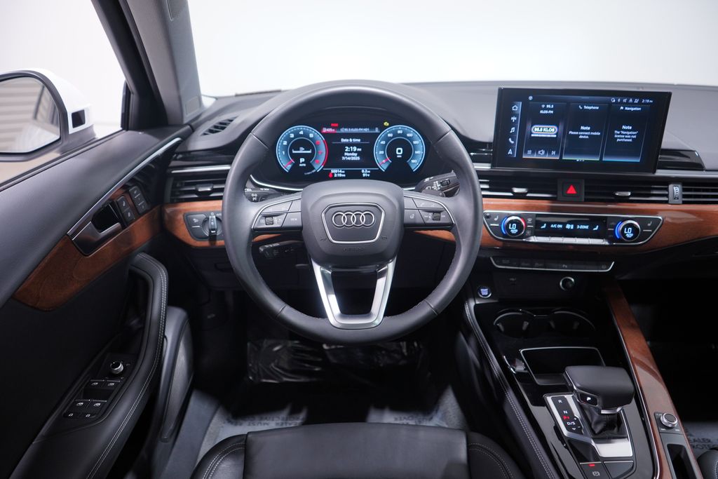 Thumbnail: 2022 Audi A4 - 11