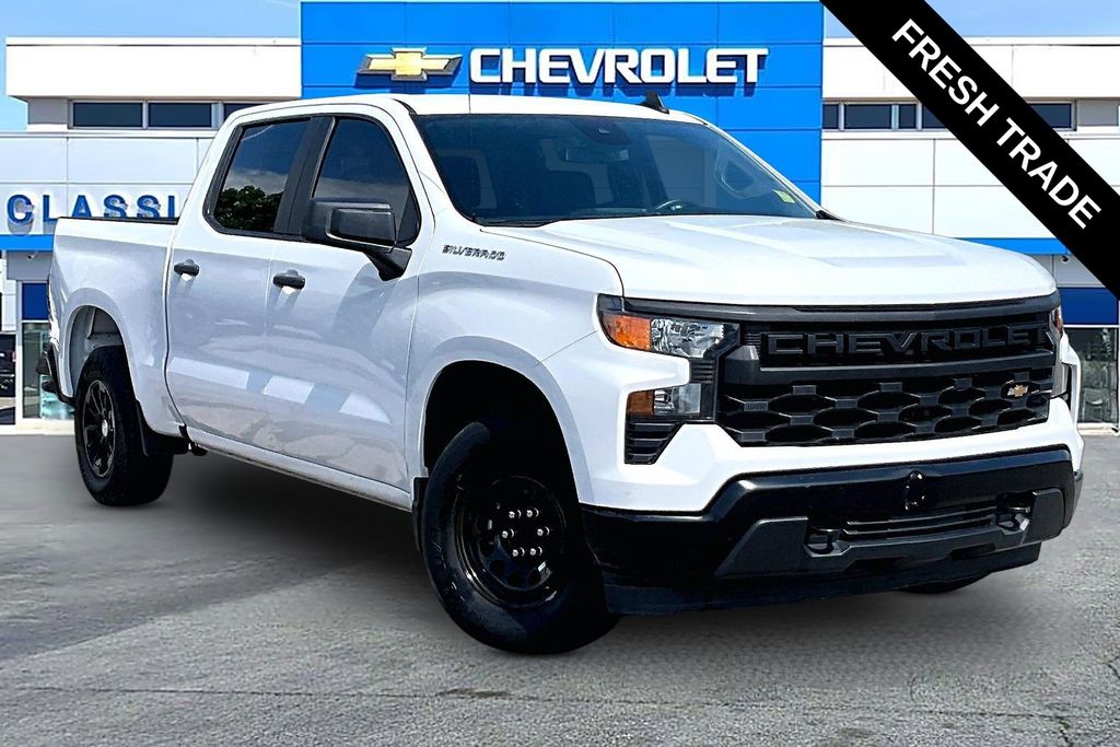 Summit White 2024 Chevrolet Silverado 1500 Pickup Truck 4X2 8-Speed Automatic