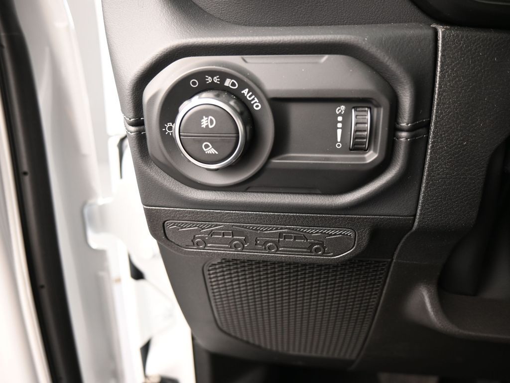New 2026 Bright White Clearcoat Jeep Sahara image 24