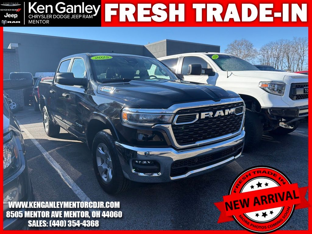 2025 RAM 1500 Big Horn Crew Cab 4WD