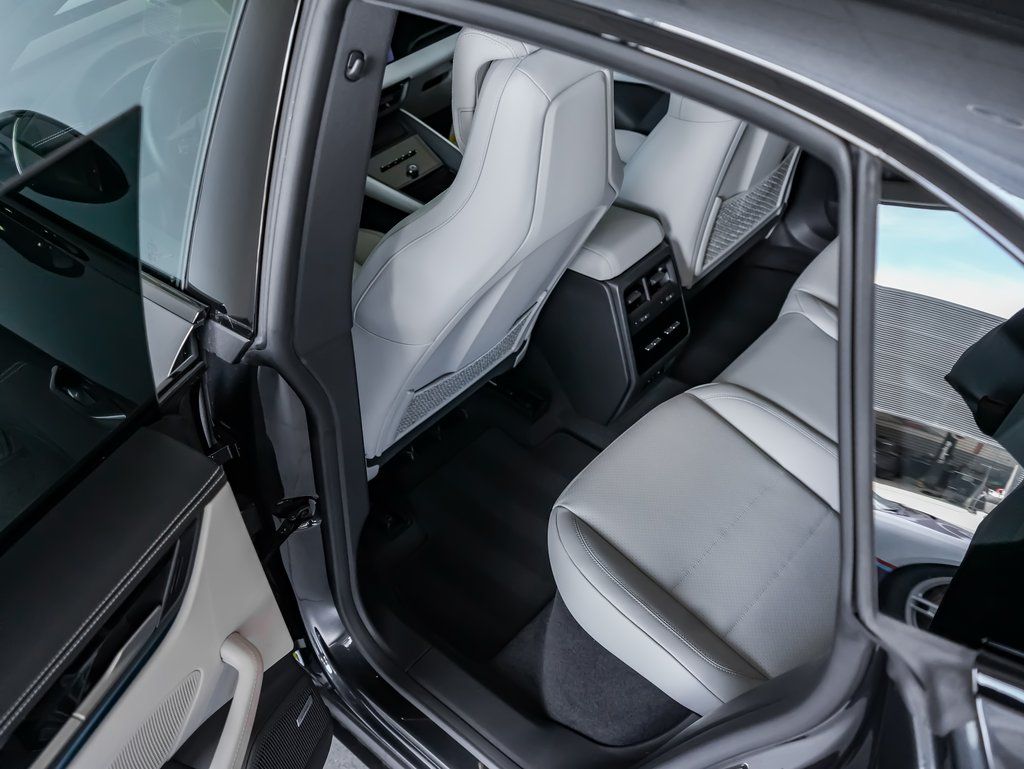 New 2026  Porsche 4S image 24